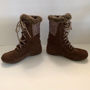 The North Face TNF brown lace up waterproof boots 6.5 WORN ONCE EXCELLENT